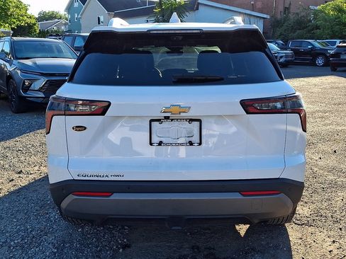 Certified 2025 Chevrolet Equinox LT w/ Convenience Package II AWD/4WD image 7