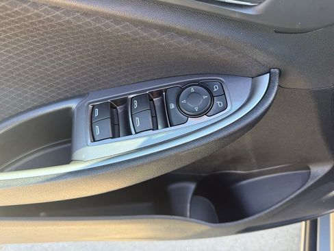Used 2024 Chevrolet Malibu LT FWD image 27
