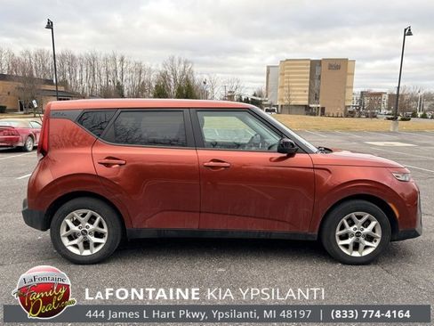 Used 2021 Kia Soul S image 6