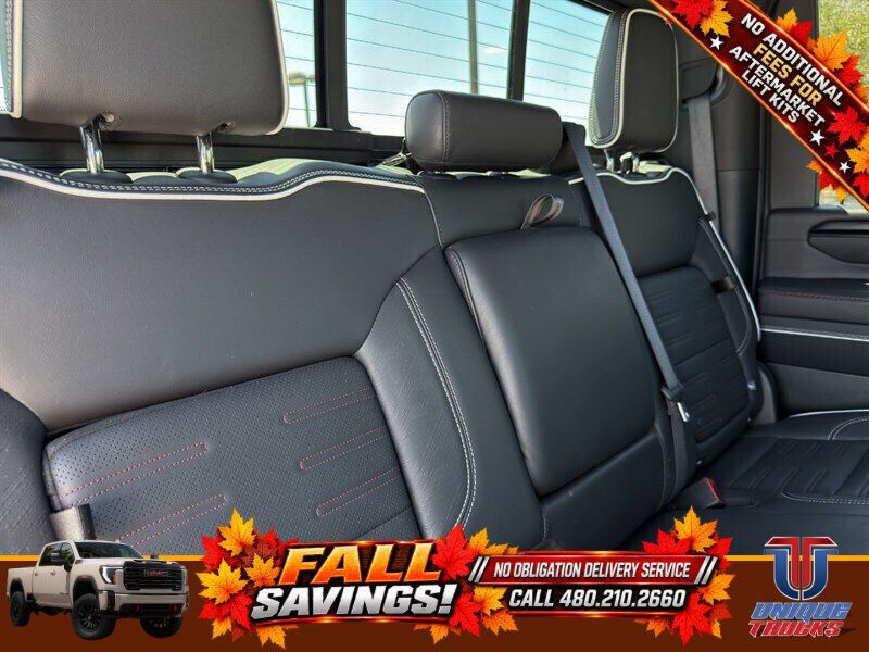 Used 2025 GMC Sierra 2500 AT4X AWD/4WD image 30
