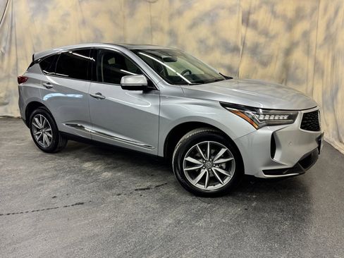 Used 2023 Acura RDX Technology Package SH-AWD image 8