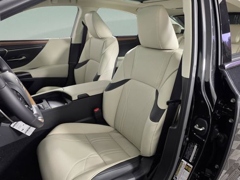 New 2025 Lexus ES 350 Ultra Luxury image 11