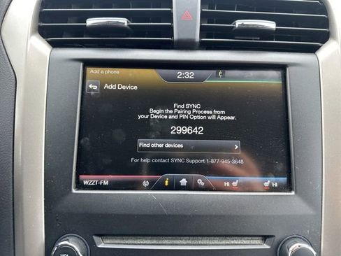 Used 2016 Ford Fusion SE w/ Equipment Group 202A image 31