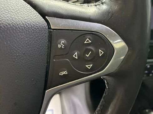 Used 2018 Chevrolet Traverse Premier w/ Redline Edition AWD/4WD image 16