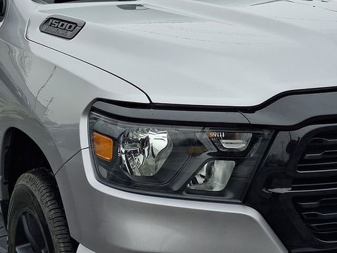 Used 2022 RAM 1500 Big Horn w/ Night Edition image 9