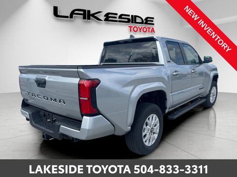 Certified 2025 Toyota Tacoma 4x4 Double Cab image 6