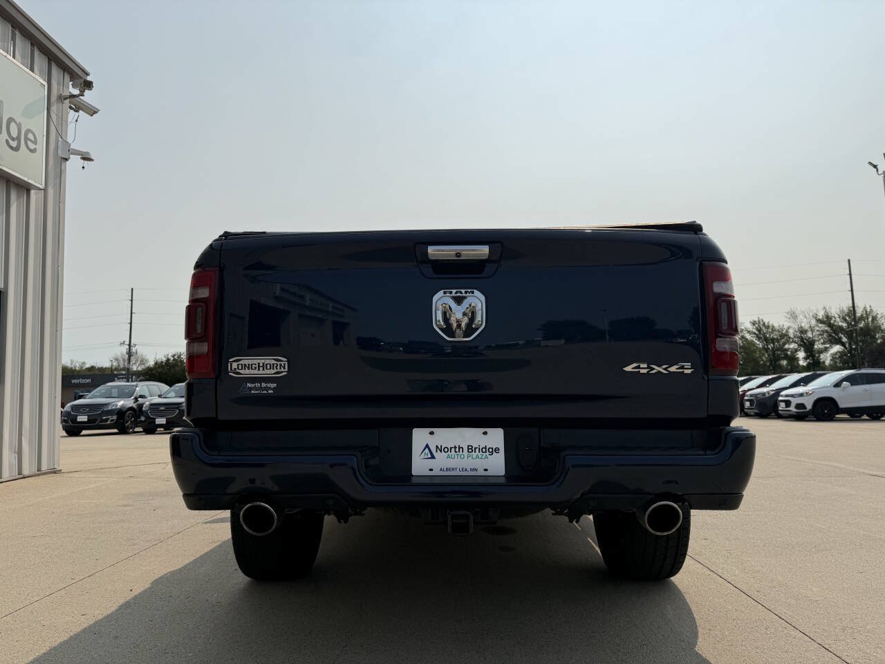 Used 2022 RAM 1500 Limited w/ Body-Colour Bumper Group AWD/4WD image 29