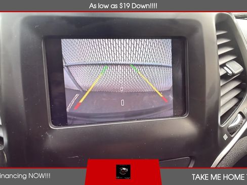 Used 2019 Jeep Cherokee Latitude Plus AWD/4WD image 21