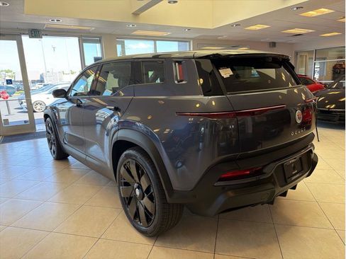 Used 2023 Fisker Ocean Extreme image 7