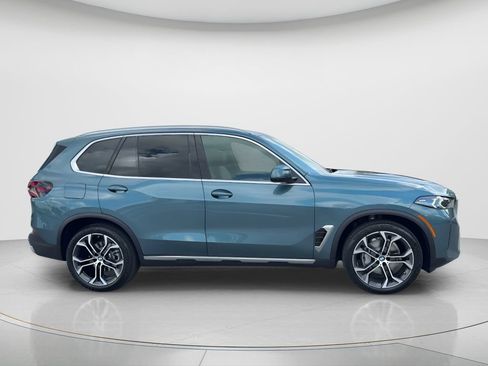 Certified 2026 BMW X5 xDrive40i w/ Climate Comfort Package AWD/4WD image 6