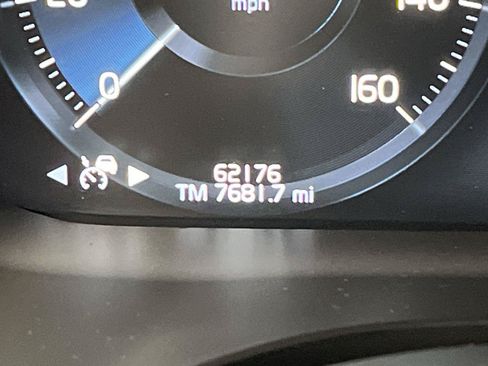 Used 2021 Volvo XC60 T5 Inscription w/ Advanced Package AWD/4WD image 17