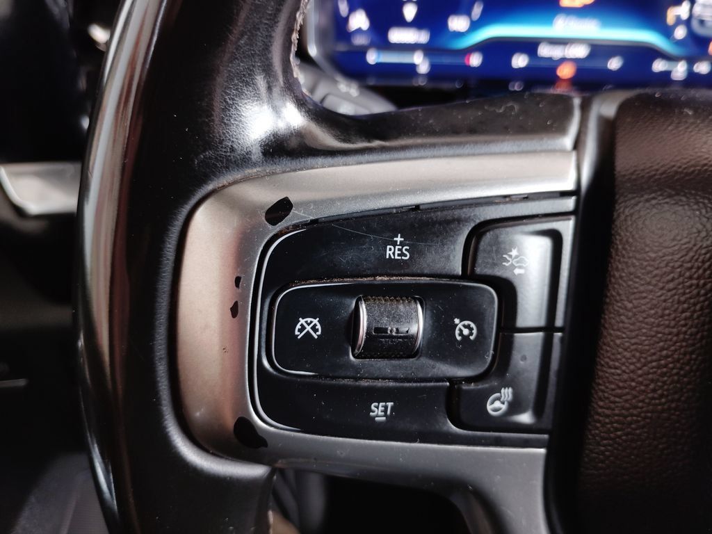 Used 2025 Chevrolet Silverado 2500 LT AWD/4WD image 26