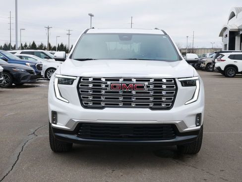 Used 2024 GMC Acadia Denali AWD/4WD image 2