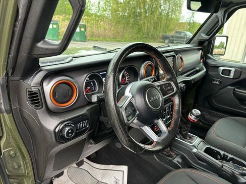 Certified 2021 Jeep Gladiator Mojave AWD/4WD image 21