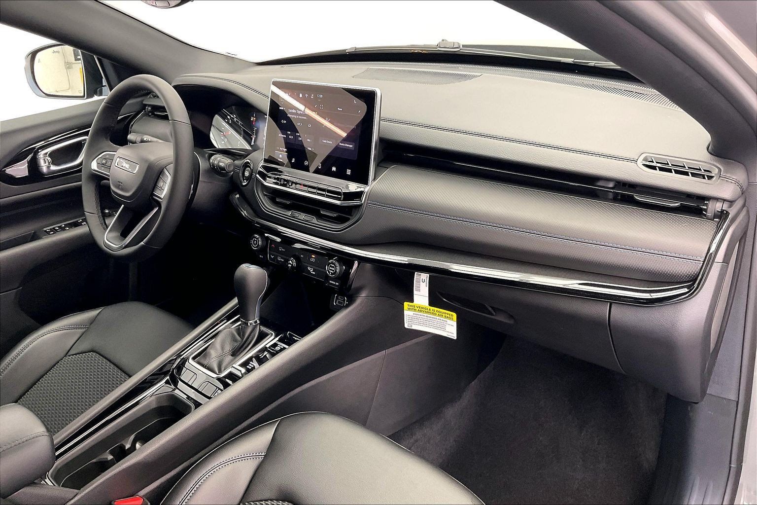 New 2026 Jeep Compass Latitude AWD/4WD image 6