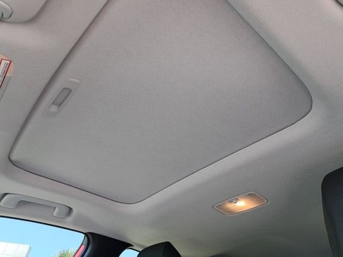 Certified 2021 Toyota Prius XLE w/ Premium Convenience Package image 17