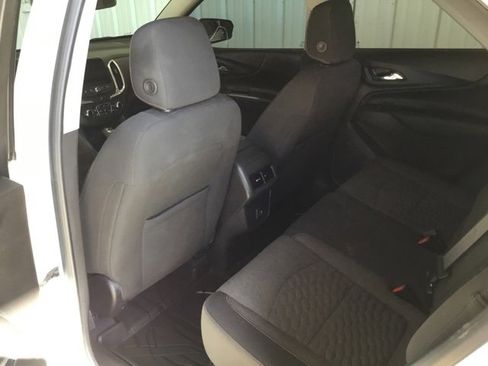 Used 2021 Chevrolet Equinox LT image 39