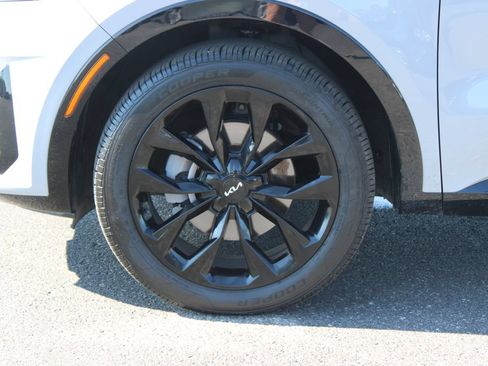 Used 2023 Kia Sorento SX FWD image 21