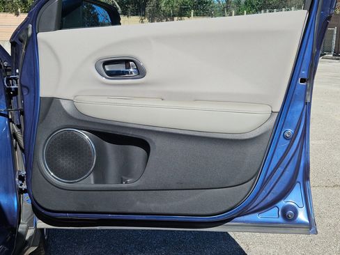 Used 2016 Honda HR-V EX image 30