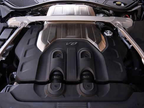 Used 2022 Bentley Continental GT image 29