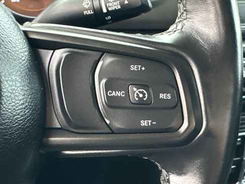 Used 2022 Jeep Gladiator Sport image 20