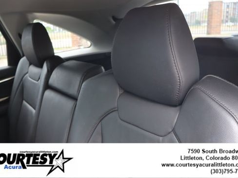 Used 2017 Acura MDX SH-AWD image 25