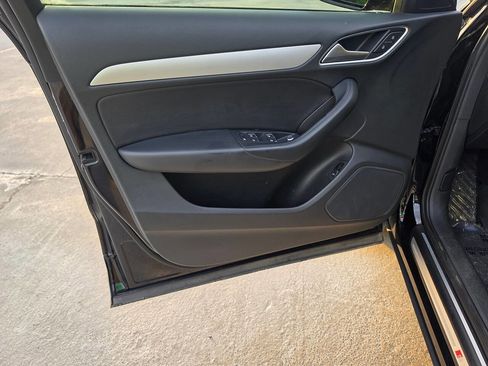 Used 2018 Audi Q3 2.0T Premium image 12