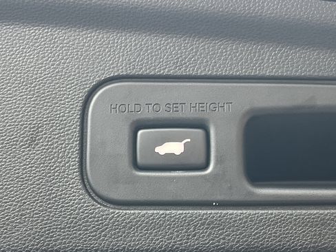 Used 2024 Acura MDX A-Spec image 33