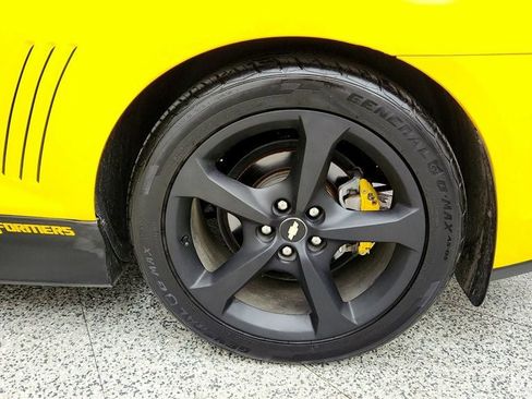 Used 2015 Chevrolet Camaro LT w/ RS Package RWD image 9