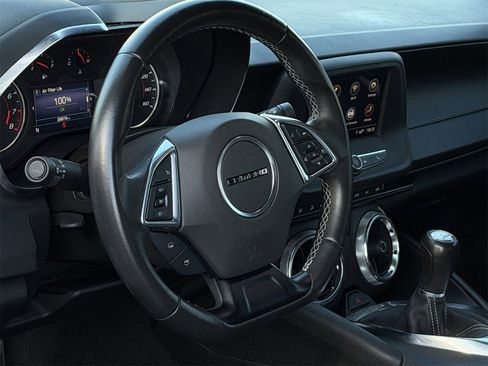 Certified 2021 Chevrolet Camaro LT image 12