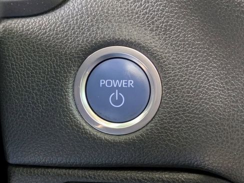 Used 2023 Toyota Tundra Limited image 21