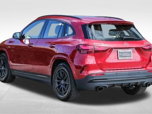 New 2025 Mercedes-Benz GLA 35 AMG 4MATIC image 6