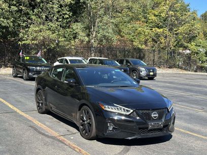 Used 2023 Nissan Maxima SR w/ Sport Mat Group