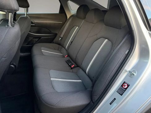Used 2020 Hyundai Sonata SE w/ Cargo Package FWD image 25