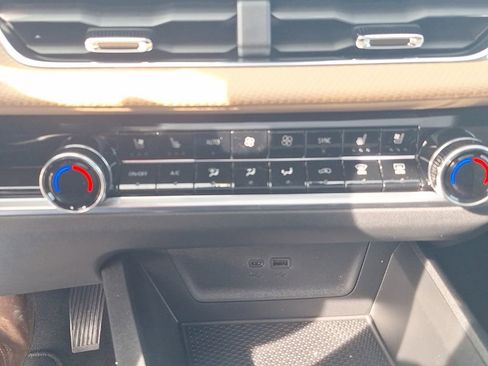 New 2026 Chevrolet Equinox ACTIV w/ Convenience Package III image 23