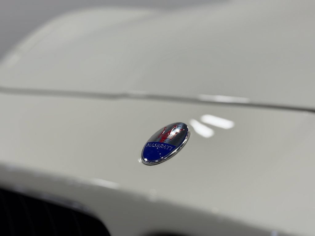 Used 2014 Maserati GranTurismo MC RWD image 9