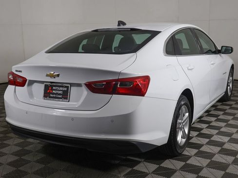 Used 2023 Chevrolet Malibu LS w/ Driver Confidence Package FWD image 8