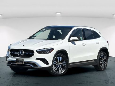 Certified 2026 Mercedes-Benz GLA 250 image 2