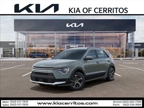Used 2026 Kia Niro EX FWD image 1