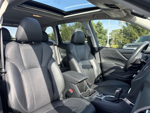Used 2019 Subaru Forester Touring AWD/4WD image 24