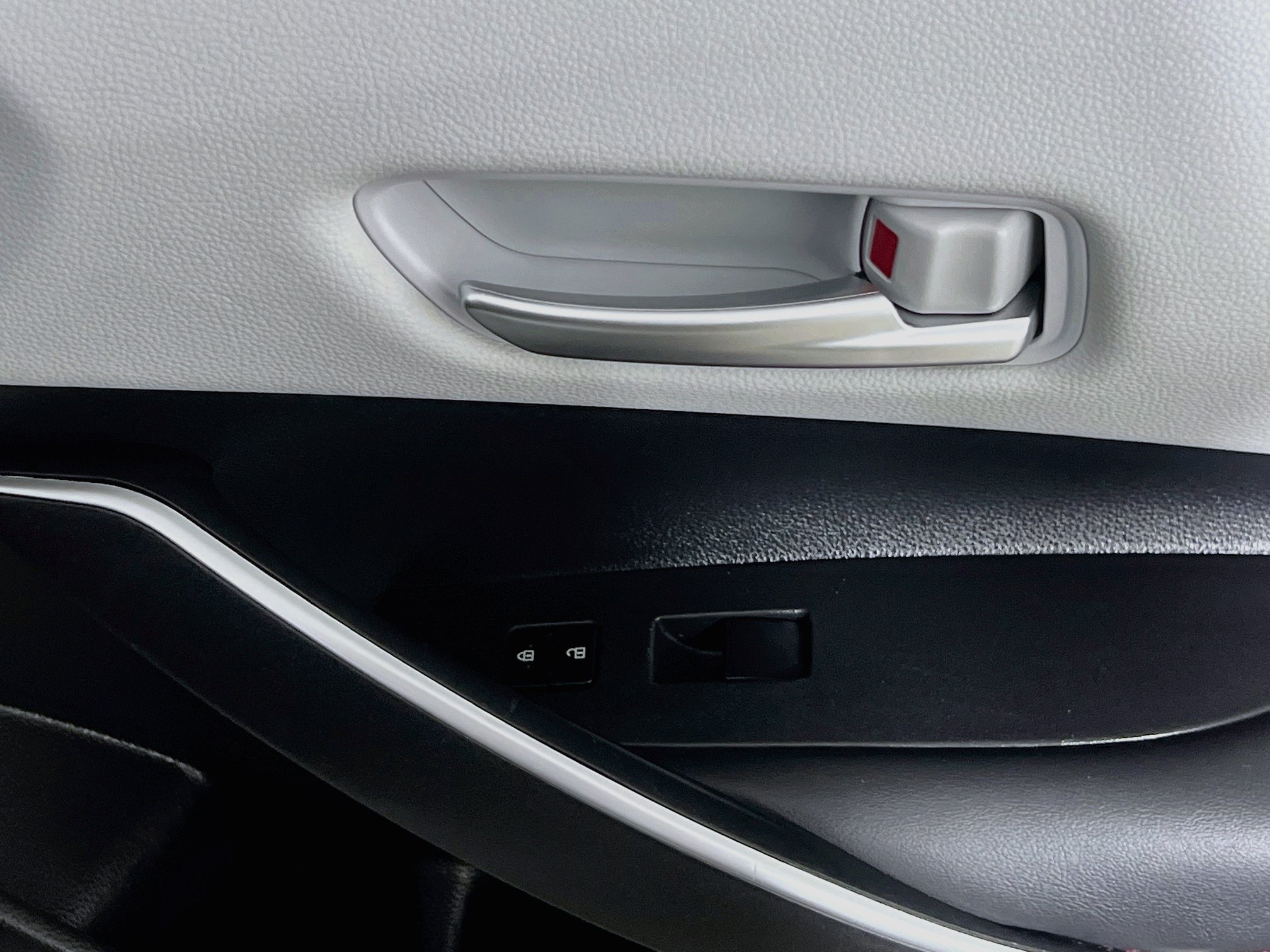 Used 2024 Toyota Corolla SE FWD image 31
