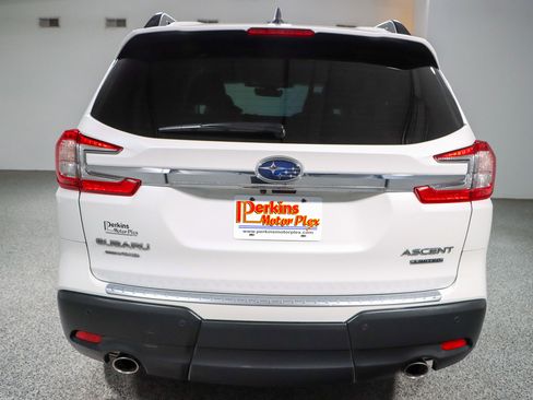 Used 2024 Subaru Ascent Limited AWD/4WD image 8