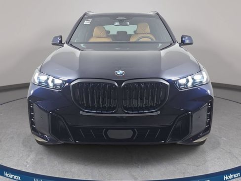 New 2026 BMW X5 xDrive40i w/ M Sport Package AWD/4WD image 2