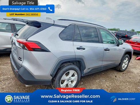 Used 2020 Toyota RAV4 XLE w/ Convenience Package AWD/4WD image 4