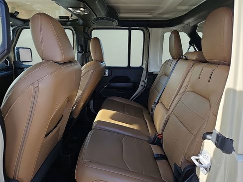 Used 2022 Jeep Wrangler Unlimited Sahara 4xe w/ Cold Weather Group image 13