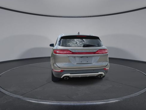 Used 2017 Lincoln MKC Select w/ Select Plus Package AWD/4WD image 7