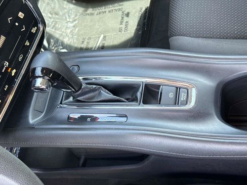 Used 2022 Honda HR-V EX image 25