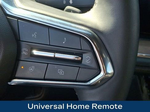 Used 2025 Chevrolet Tahoe High Country AWD/4WD image 8