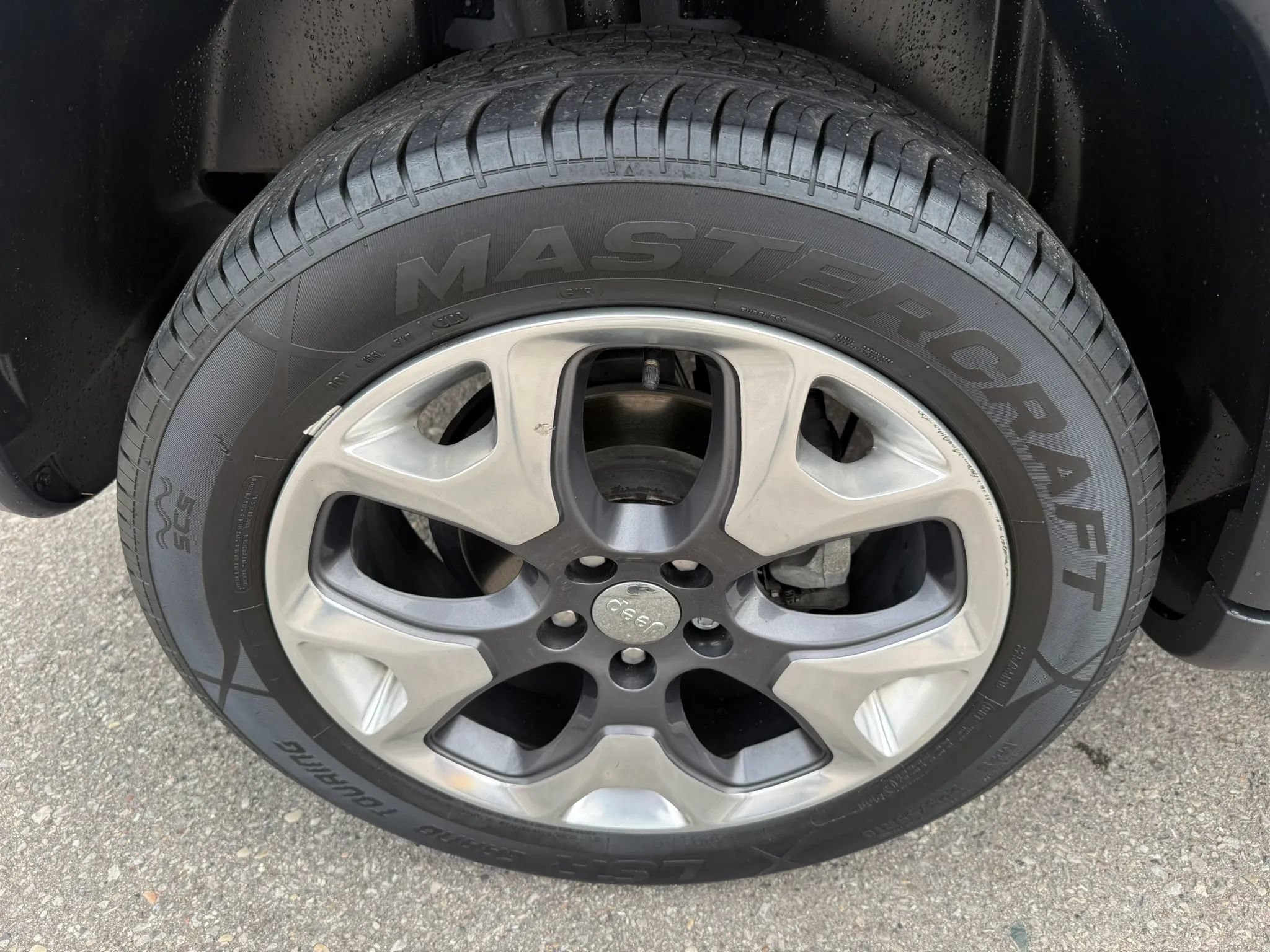 Used 2017 Jeep Compass Limited AWD/4WD image 11