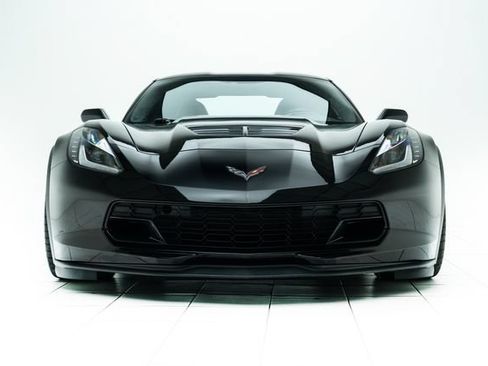 Used 2015 Chevrolet Corvette Z06 w/ 3LZ Preferred Equipment Group RWD image 6